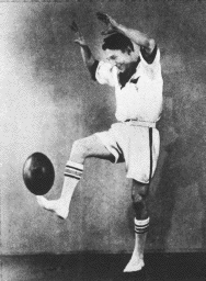 [Rastelli balances ball on toe photo]